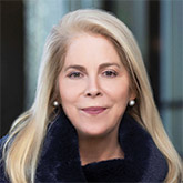 [MISSING IMAGE: ph_sueannrhamilton-4c.jpg]